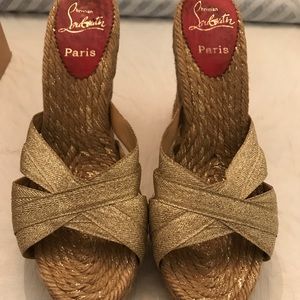 Christian LouboutinGold Metallic Sandals Wedges